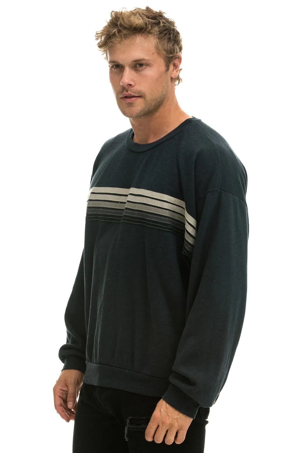 5 STRIPE RELAXED CREW SWEATSHIRT - CHARCOAL // GREY