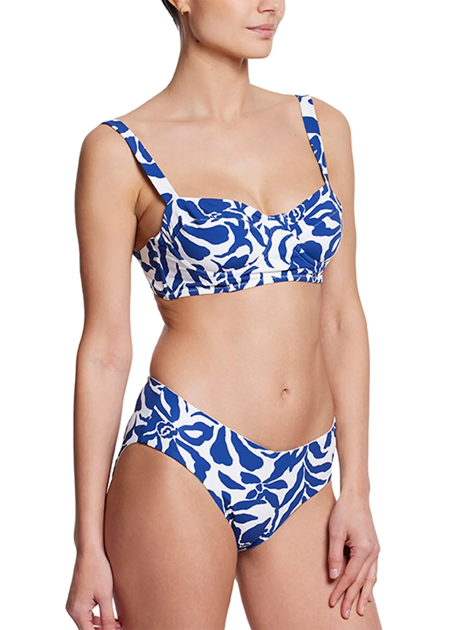 Balconette Bikini Swimsuit Top Poolside