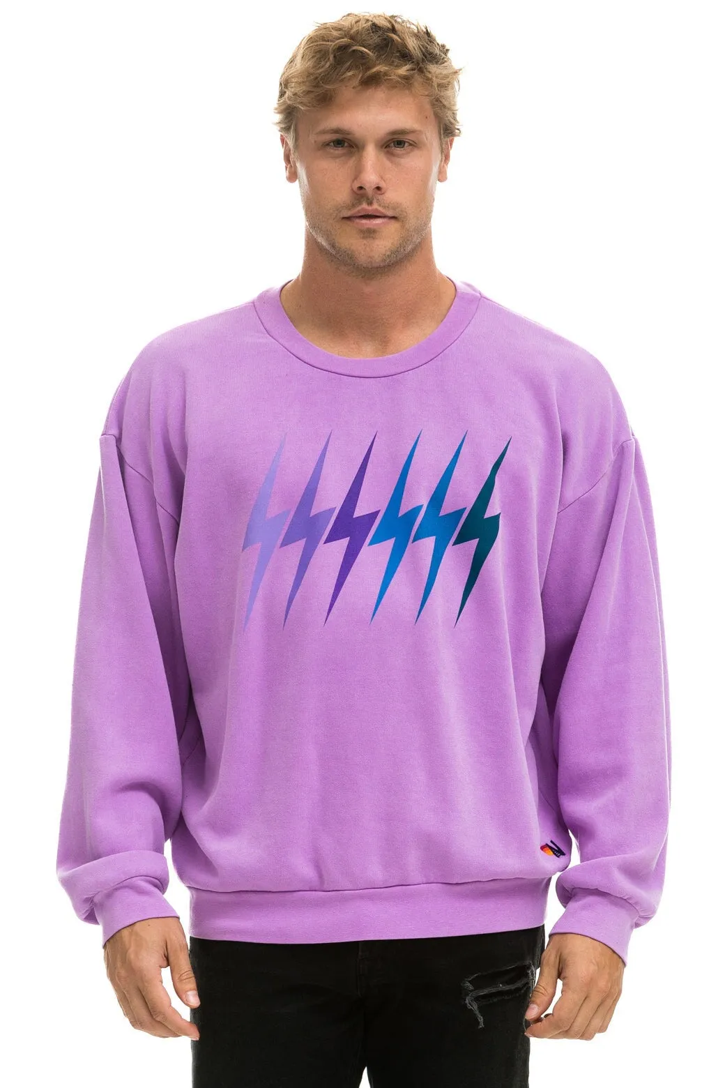 BOLT GRADIENT RELAXED CREW SWEATSHIRT - NEON PURPLE // PURPLE