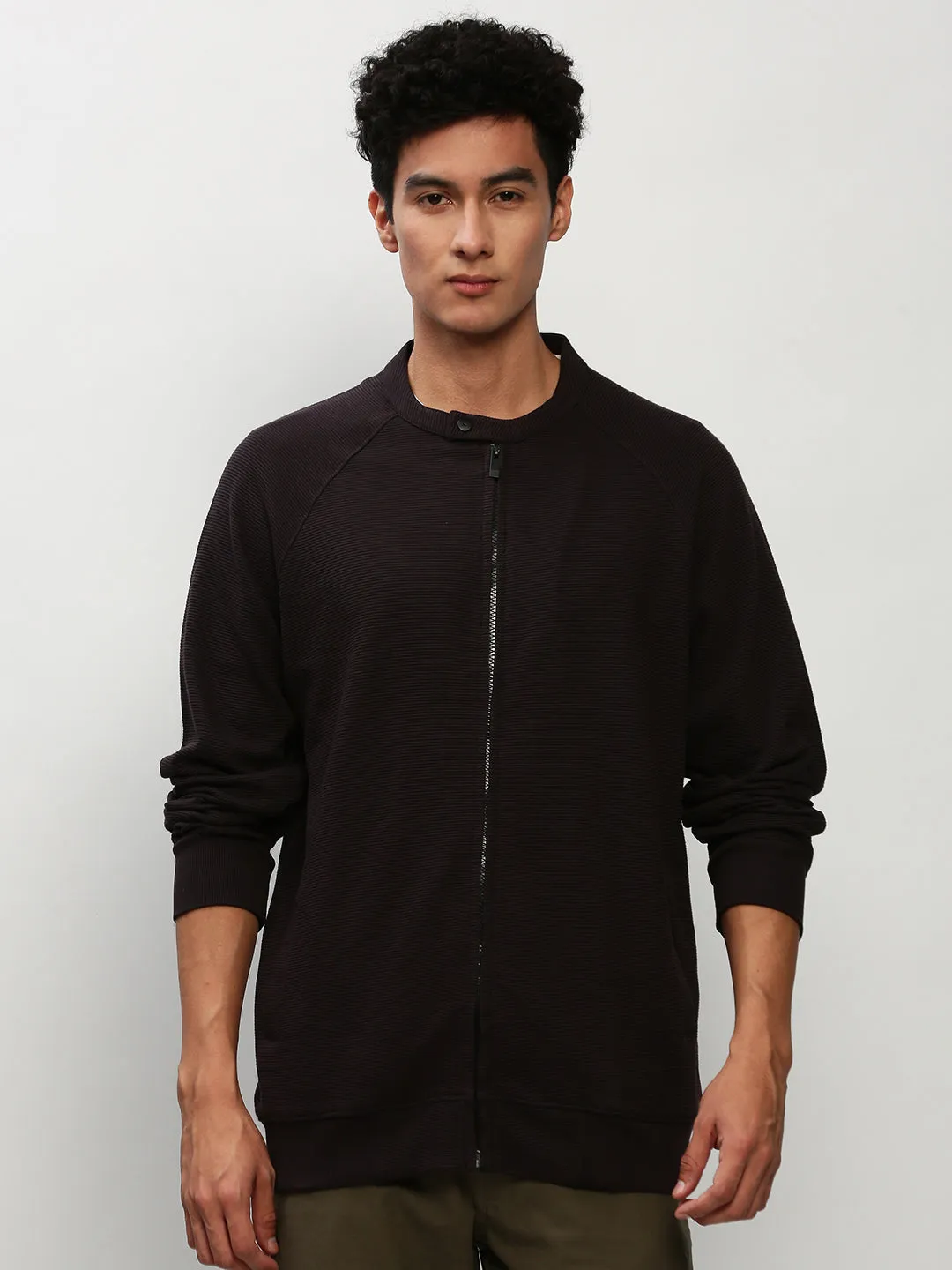 Men Black Solid Casual Sweatshirts