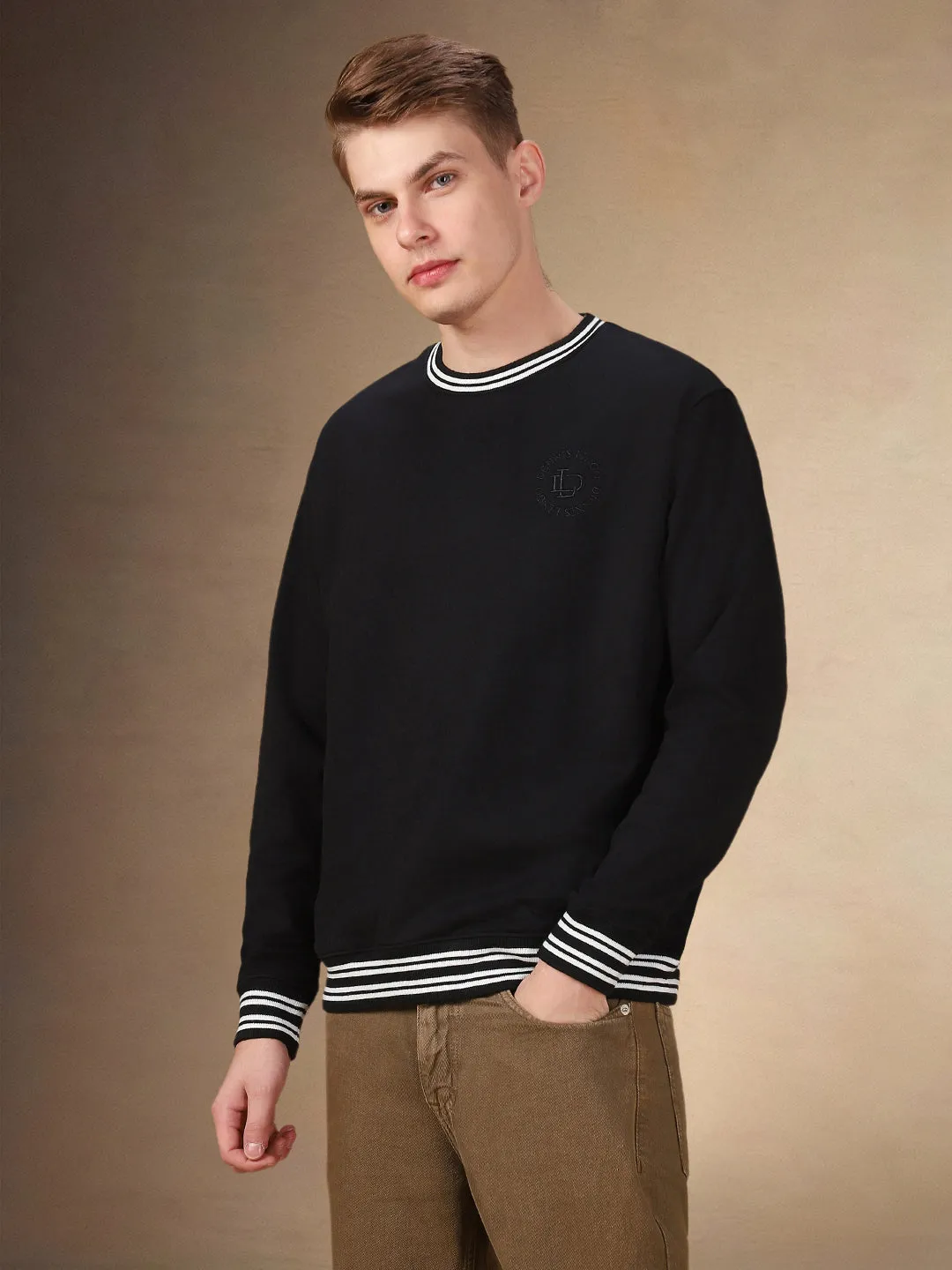 Men's Solid Round Neck Full Sleeves Regular Fit Sweatshirt