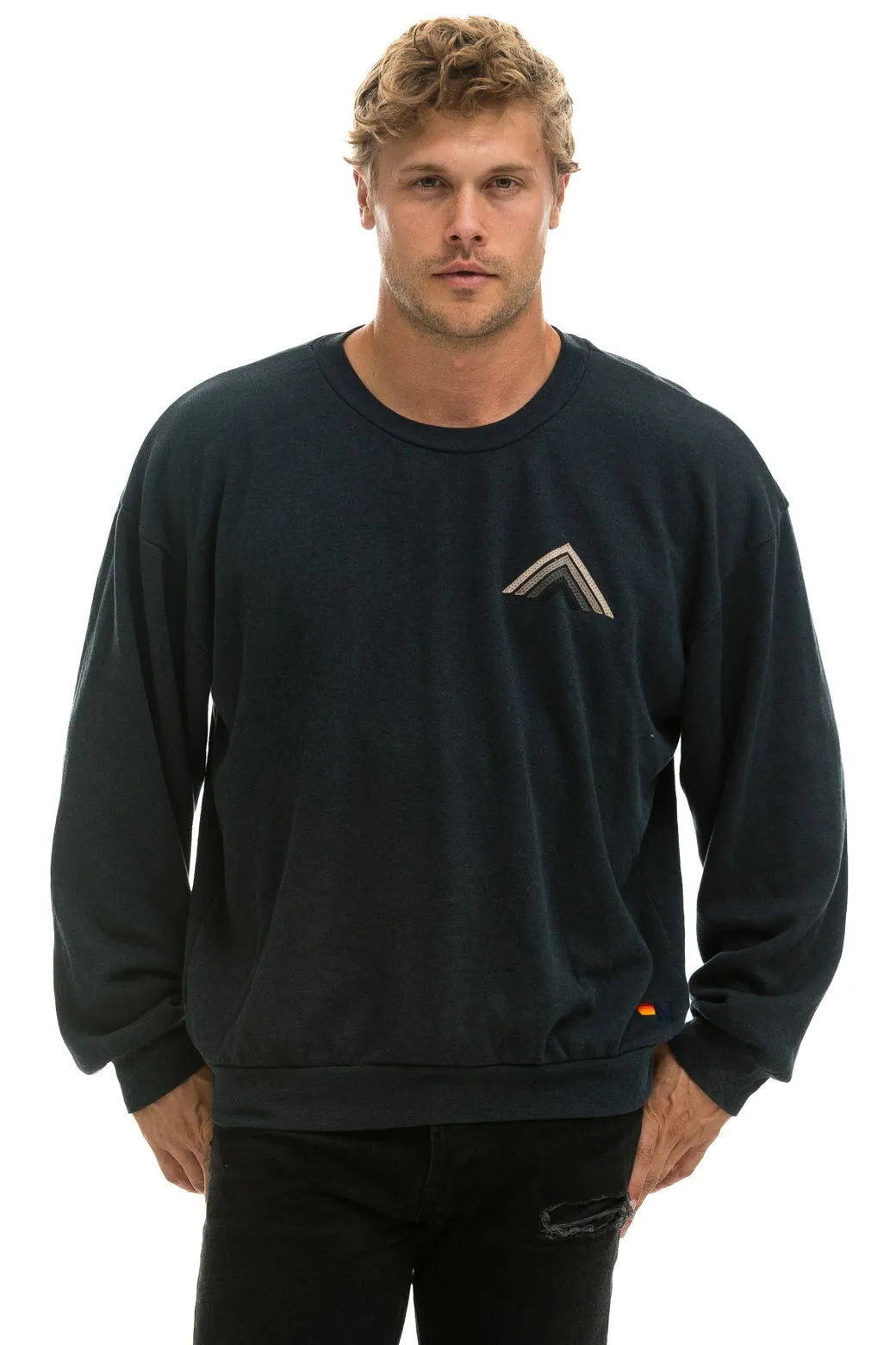 MOUNTAIN STITCH RELAXED CREW SWEATSHIRT - CHARCOAL // GREY