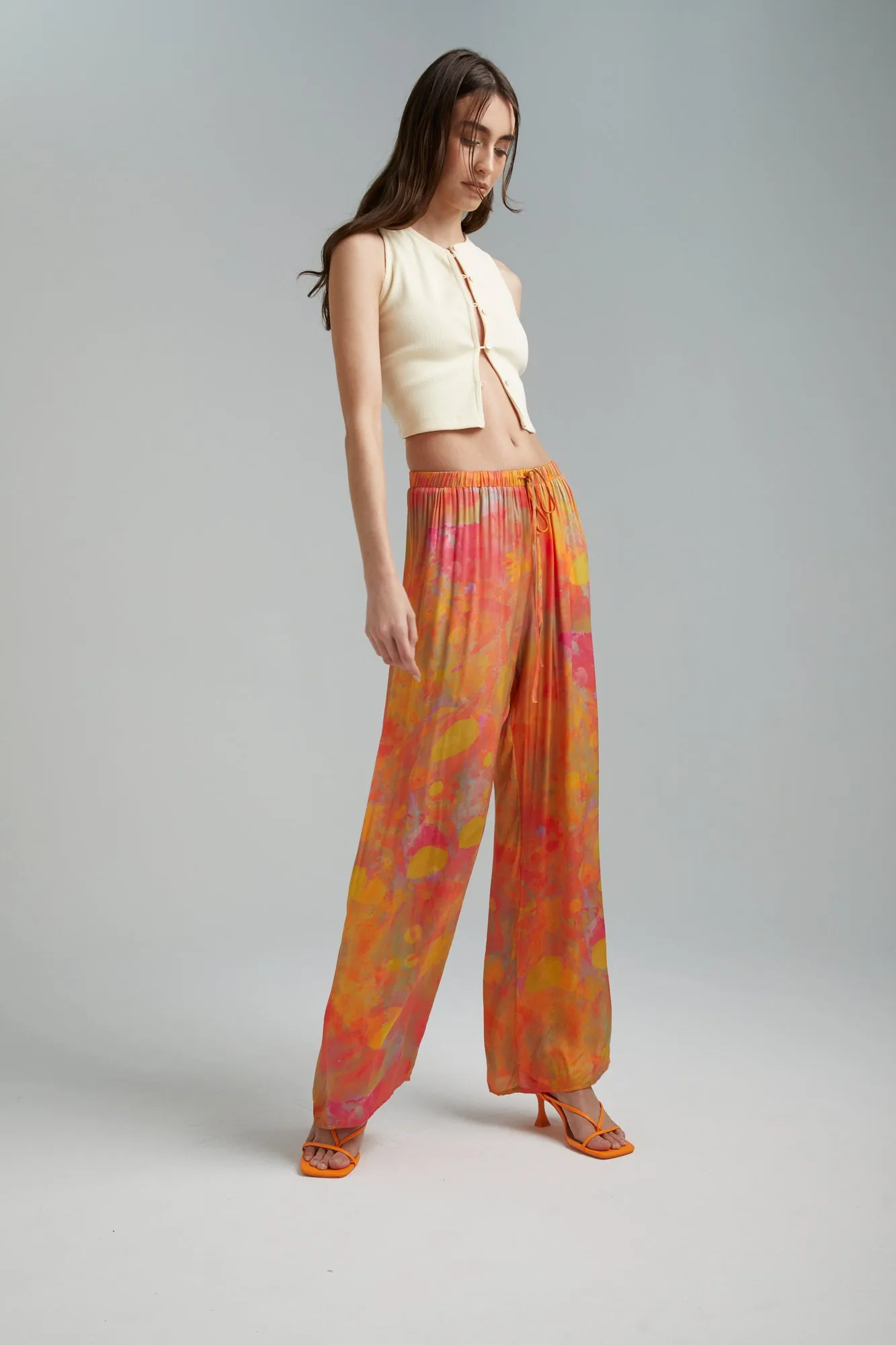 RELAXED DRAWSTRING PANT- THE SUMMI EFFECT