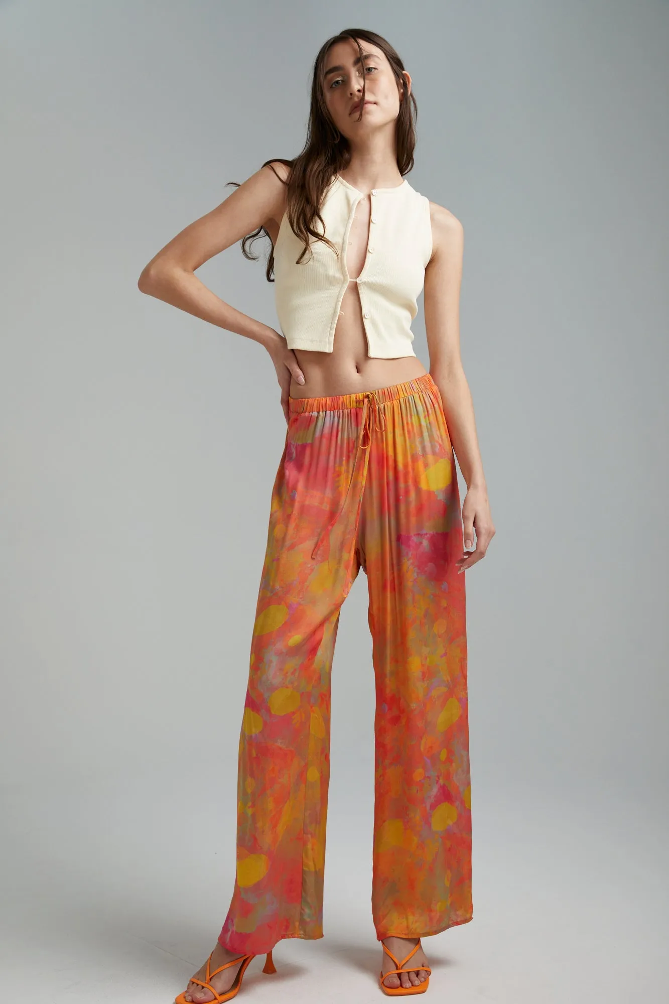 RELAXED DRAWSTRING PANT- THE SUMMI EFFECT