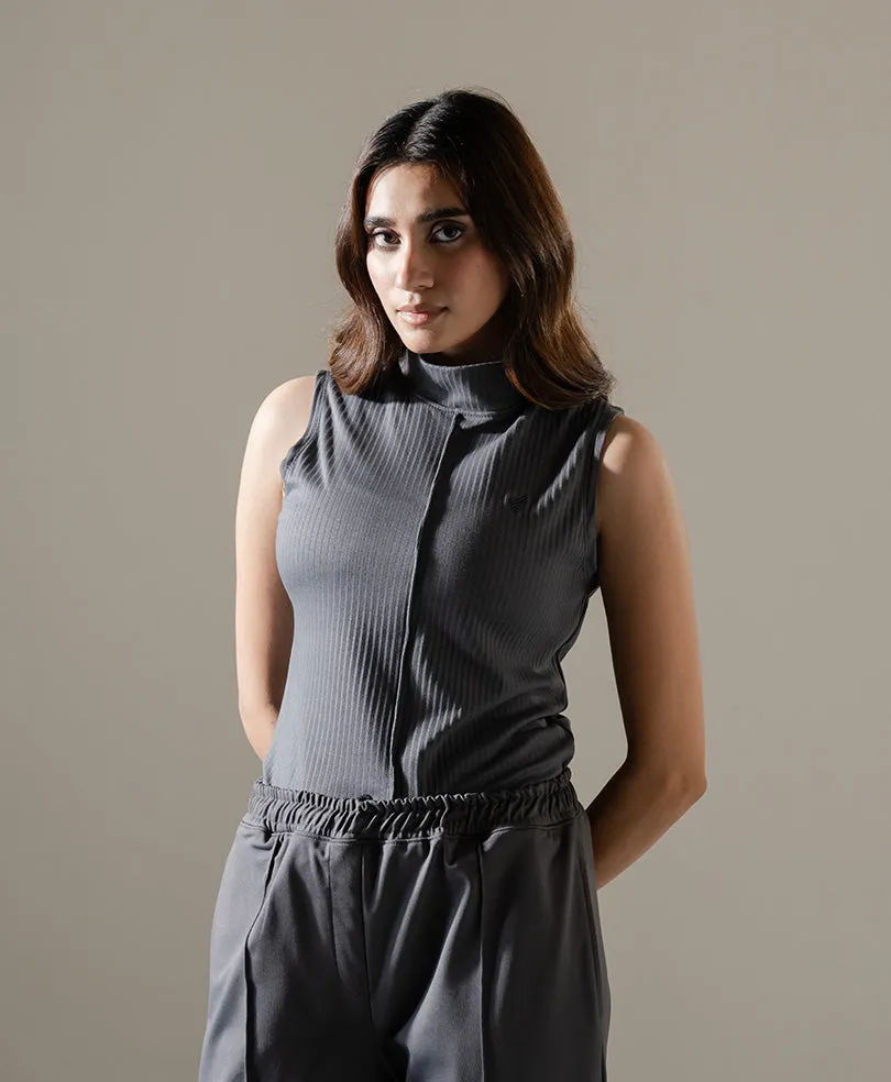 Sleeveless FITTED TOP (Women)